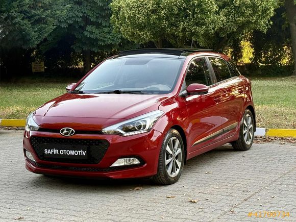 * 2017 / HYUNDAI / i20 / ELITE SMART / CAM TAVAN / HATASIZ