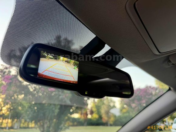 * 2017 / HYUNDAI / i20 / ELITE SMART / CAM TAVAN / HATASIZ