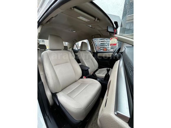 Sahibinden Toyota Corolla 2015 Model 