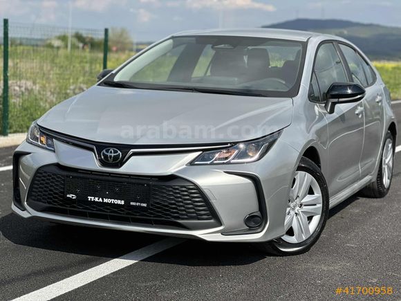 2026 MODEL TOYOTA COROLLA 1.5 125 HP VİSİON PLUS SÜRÜŞ PAKET