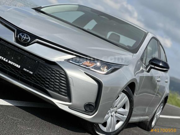 2026 MODEL TOYOTA COROLLA 1.5 125 HP VİSİON PLUS SÜRÜŞ PAKET