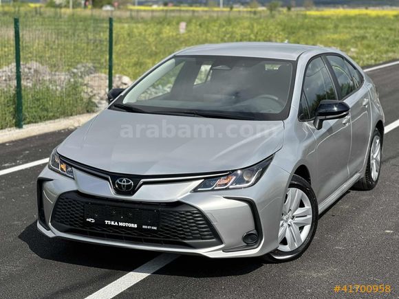 2026 MODEL TOYOTA COROLLA 1.5 125 HP VİSİON PLUS SÜRÜŞ PAKET
