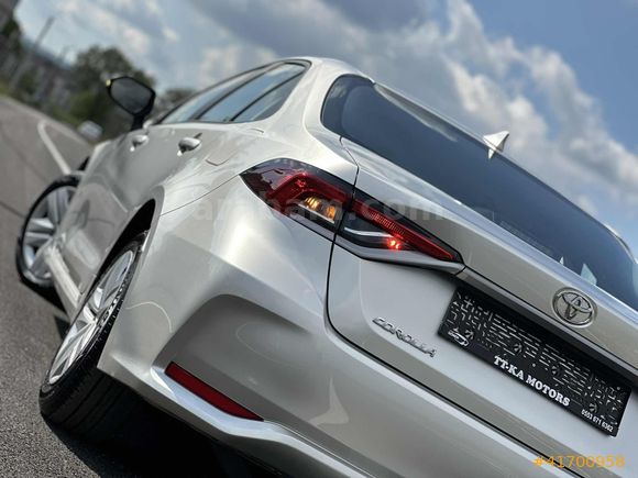 2026 MODEL TOYOTA COROLLA 1.5 125 HP VİSİON PLUS SÜRÜŞ PAKET