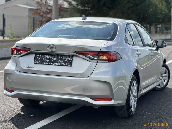 2026 MODEL TOYOTA COROLLA 1.5 125 HP VİSİON PLUS SÜRÜŞ PAKET