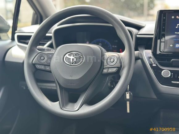2026 MODEL TOYOTA COROLLA 1.5 125 HP VİSİON PLUS SÜRÜŞ PAKET