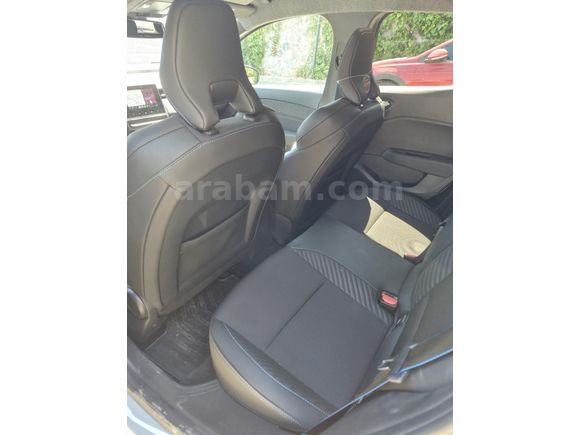 Sahibinden Renault Clio 1.0 TCe Techno Esprit Alpine 2024 Model