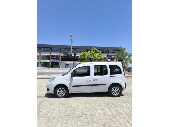 Sahibinden Renault Kangoo Multix 1.5 dCi Touch 2016 Model