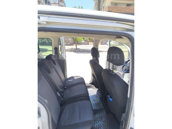 Sahibinden Renault Kangoo Multix 1.5 dCi Touch 2016 Model