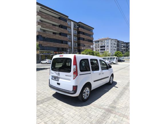 Sahibinden Renault Kangoo Multix 1.5 dCi Touch 2016 Model