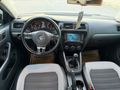 Volkswagen Jetta 1.6 TDi Highline 2012  Hatasız