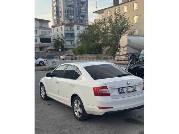 Sahibinden Skoda Octavia 1.6 TDI Optimal 2016 Model 