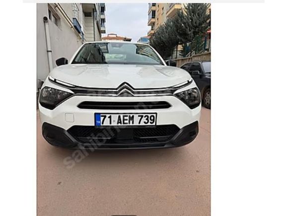 Sahibinden Citroen C4 X 1.2 PureTech Feel 2023 Model