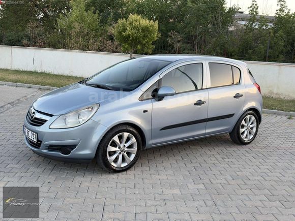 TEMİZ AİLE ARACI 2008 OPEL CORSA