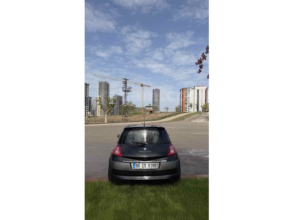 Sahibinden Renault Megane 1.6 Dynamique 2003 Model 