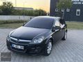 TEMİZ AİLE ARACI 2011 MODEL OPEL ASTRA