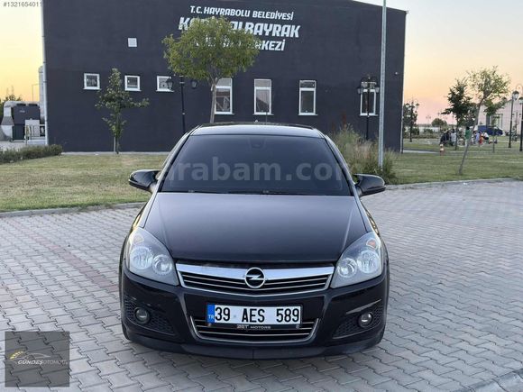 TEMİZ AİLE ARACI 2011 MODEL OPEL ASTRA