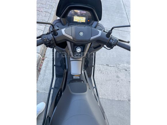 2025 model Yamaha N-Max 125 TECHMAX + ORİJİNAL ÇANTA + GP KORUMA DEMİRİ