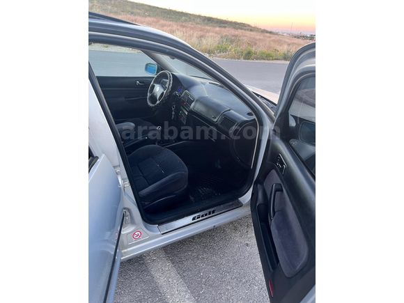 Sahibinden Volkswagen Golf 1.6 Comfortline 2000 Model