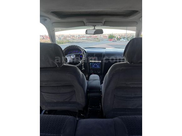 Sahibinden Volkswagen Golf 1.6 Comfortline 2000 Model