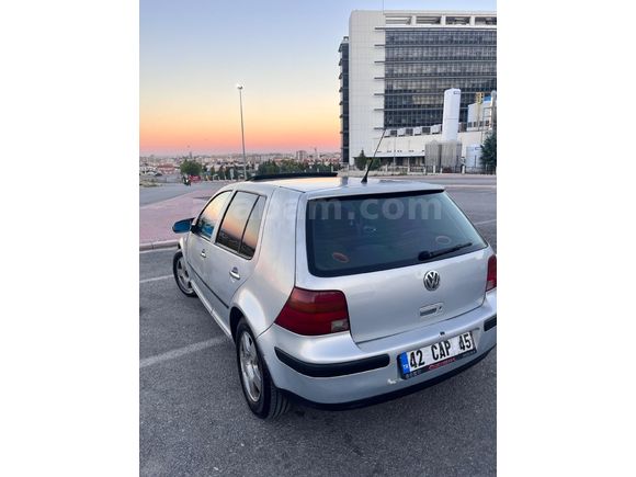 Sahibinden Volkswagen Golf 1.6 Comfortline 2000 Model