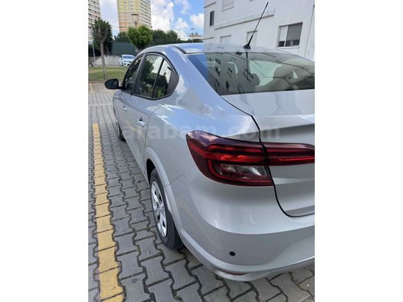 Sahibinden Renault Taliant 1.0 T Joy 2022 Model 