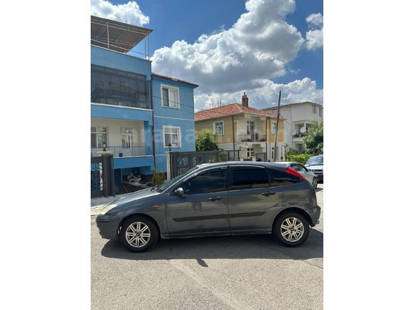 Sahibinden Ford Focus 1.6 Trend 2002 Model