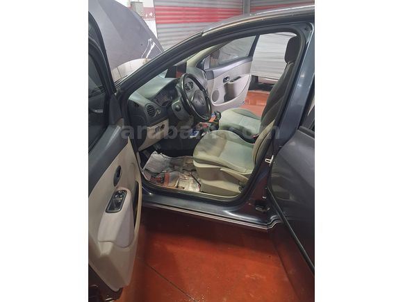 Sahibinden Renault Clio 1.2 Expression 2006 Model 