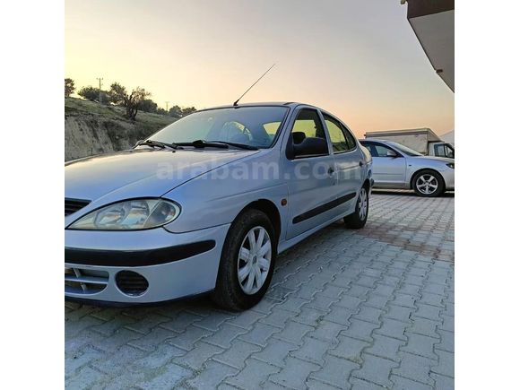 Sahibinden Renault Megane 1.6 RTA 2000 Model