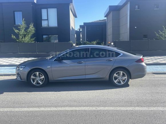 Sahibinden Opel Insignia 1.5 d Edition 2020 Model 