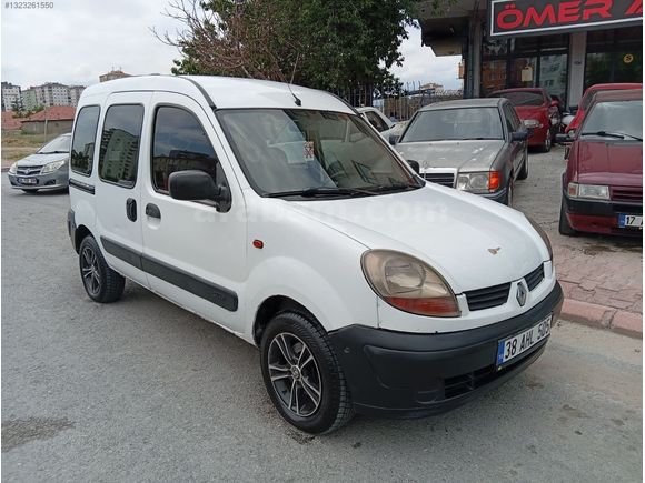 1.5 DİZEL BAKIMLI MASRAFSIZ TEMİZ DÜŞÜKKM SIFIR MOTOR AİLE ARACI