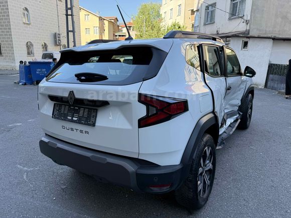 Renault Duster 2024 49.000 KM 4x4 1.2HYBRID
