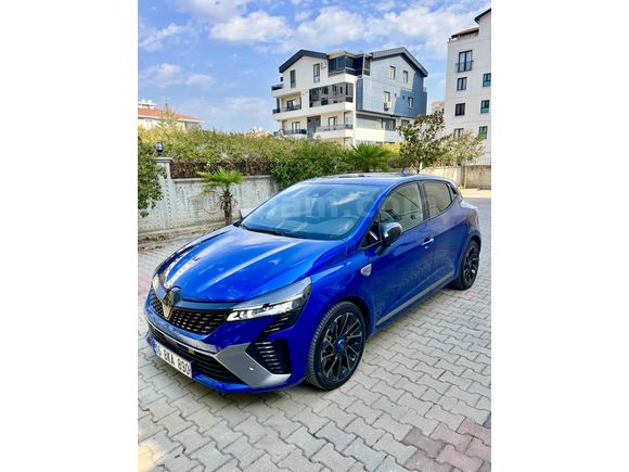 Sahibinden Renault Clio 1.0 TCe Techno Esprit Alpine 2024 Model 