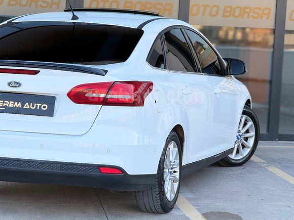 2015 FOCUS 1.5 TDCI TITANIUM SUNROOF POWERSHIFT EMSALSİZ TEMİZLK