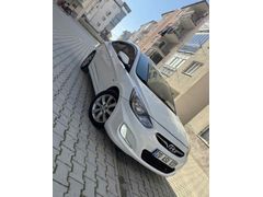 Sahibinden Hyundai Accent Blue 1.6 CRDI Mode Plus 2012 Model Denizli