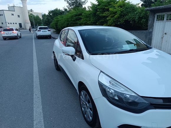 Sahibinden Renault Clio 1.5 dCi Joy 2017 Model  210.000 km Beyaz