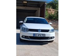 Sahibinden Volkswagen Jetta 1.6 TDi Comfortline 2013 Model  197.000 km Beyaz