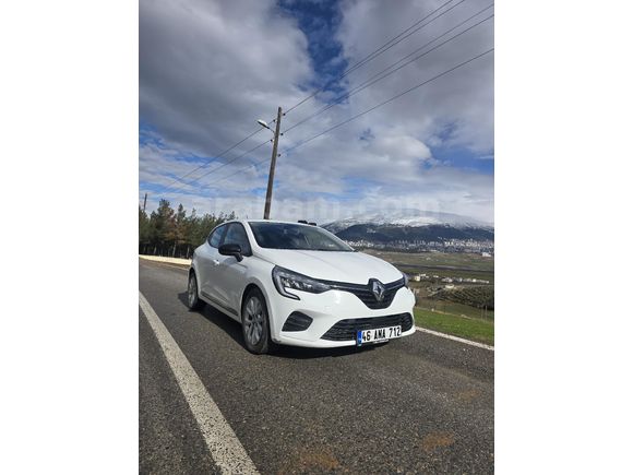 Sahibinden Renault Clio 1.0 TCe Touch 2023 Model