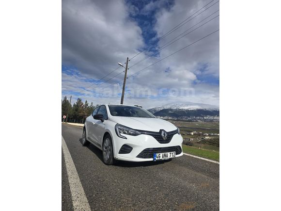 Sahibinden Renault Clio 1.0 TCe Touch 2023 Model