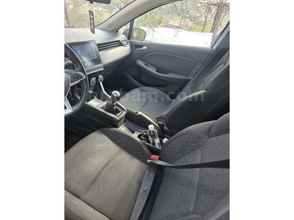 Sahibinden Renault Clio 1.0 TCe Touch 2023 Model
