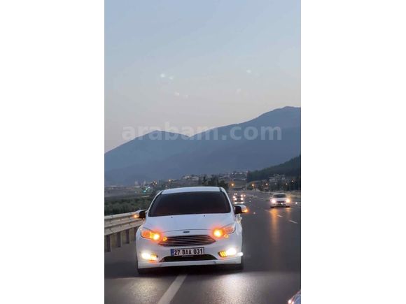 Sahibinden Ford Focus 1.6 TDCi Trend X 2014 Model 
