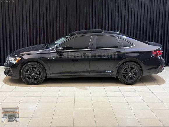 2023 VW JETTA 1.5 SE BENZİN ENGELLİDEN ENGELLİYE BOYASZ 33BİN KM