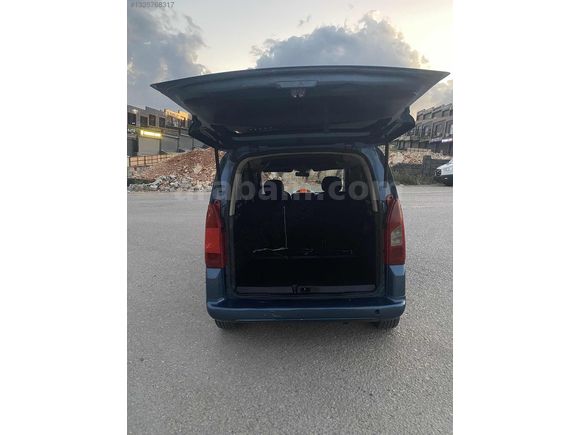 Motor ve yürüyen servise kadar açık