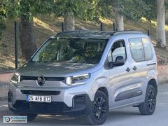 2025 BERLINGO 1.5 PLUS 7.000 KM HATASIZ BOYASIZ