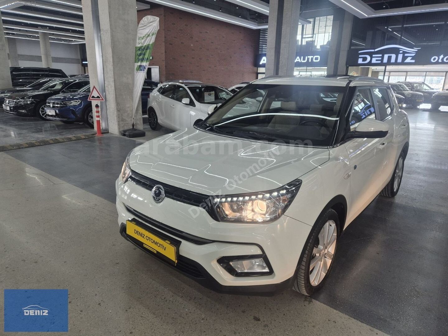Galeriden KGM SsangYong Tivoli 1.6 D Platinum 2018 Model Ankara 24.000 km Beyaz 4