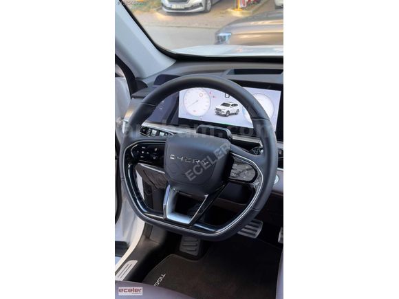 ECELER 2025 TİGGO 8 PRO MAX - HATASIZ - 15.400 KM - 12AY K.KARTI