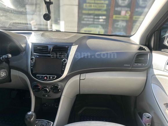 ALMER MOTOR'S DAN BAKIMLI FIRSAT ARACI HYUNDAI ACCENT