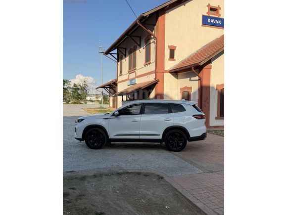 TERTEMİZ CHERY TIGGO 8 Pro MAX EXC. 17.000 KM 2.200.000 TL