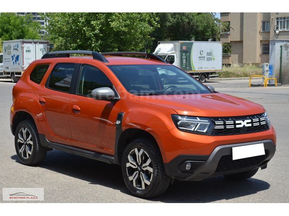 EKSPRES PLAZA'DAN 2023 DACİA DUSTER 1.3 TCE JOURNEY