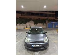 Sahibinden Ford Fiesta 1.4 Comfort 2005 Model 