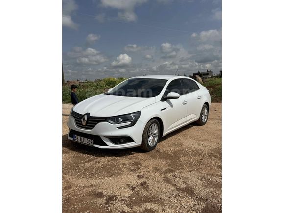 Galeriden Renault Megane 1.5 dCi Touch Plus 2016 Model Şanlıurfa